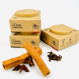 Le Bain d’Épices, savon 100% d'origine naturelle, certifié BIO, à l'amande douce, parfumé à la cannelle et aux d'épices